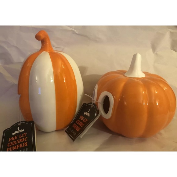 2 Bullseye Target Ceramic Pumpkins Jack O Lantern - Picture 5 of 7